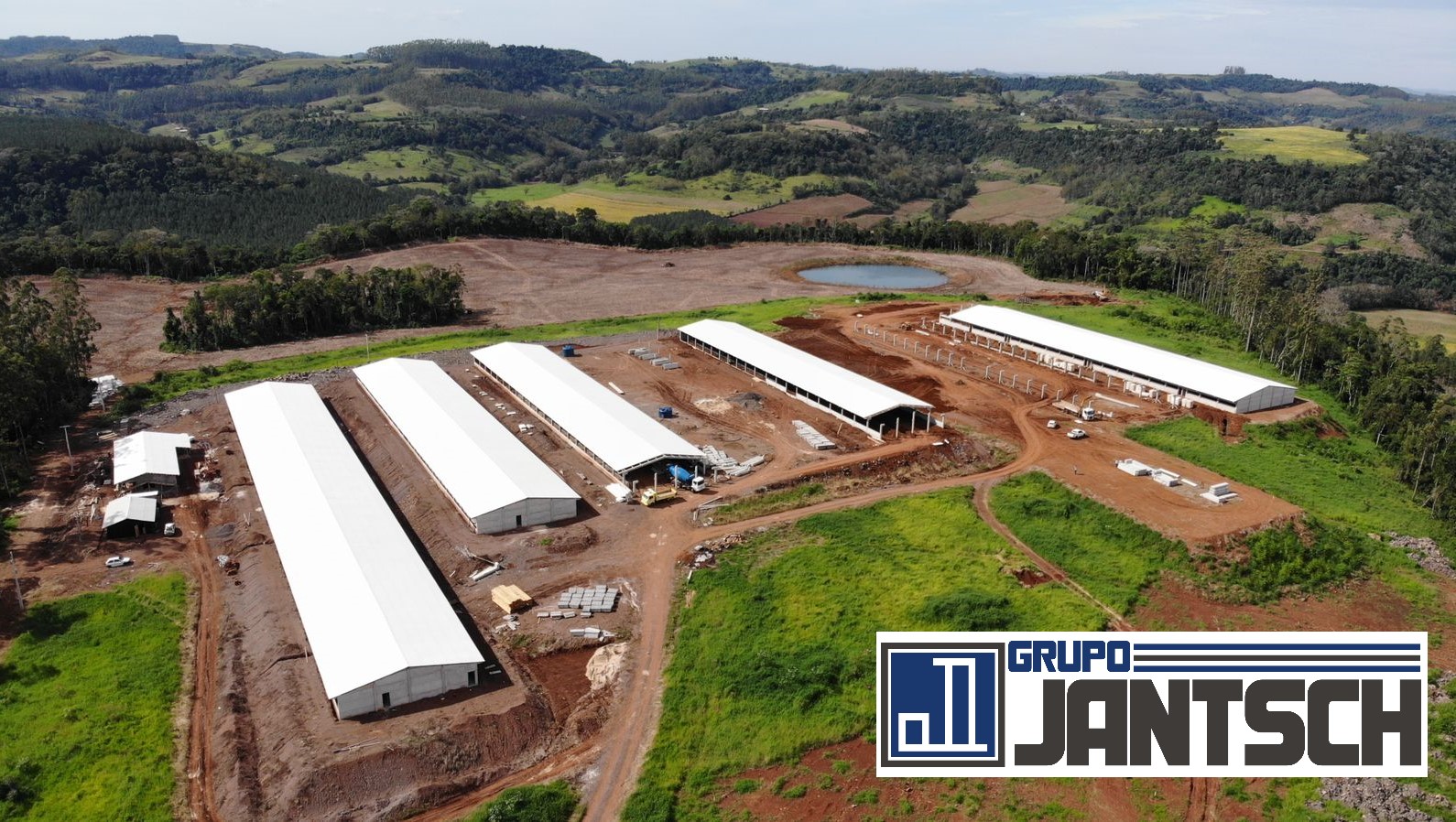 Segue em ritmo acelerado a construção da GRANJA COOPERTIVA A1